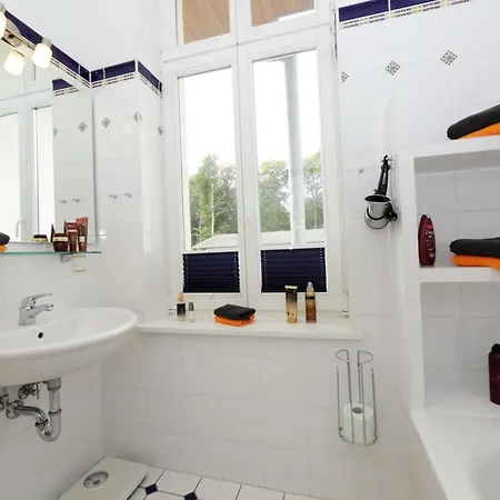 Brise Kurfuerst App 06 *