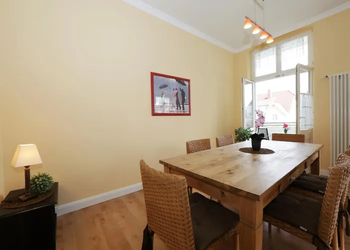 Brise Kurfuerst App 06 *